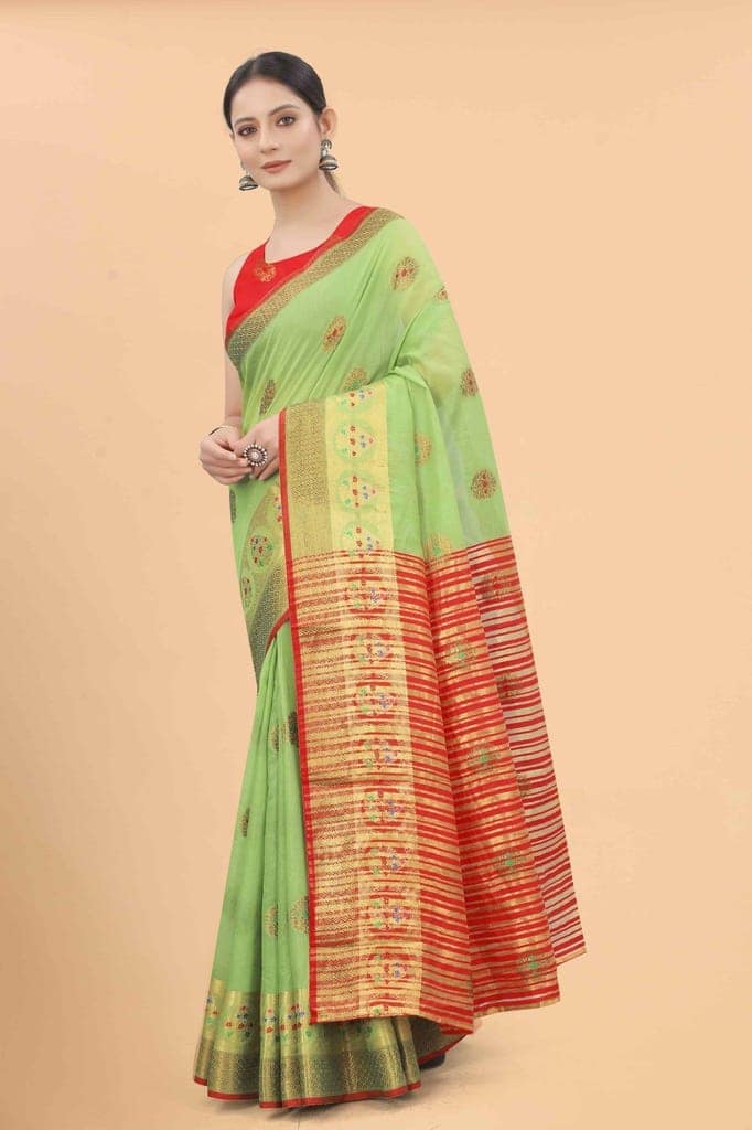 Women's Pure Cotton Woven Saree With Unstiched Blouse Piece view 3