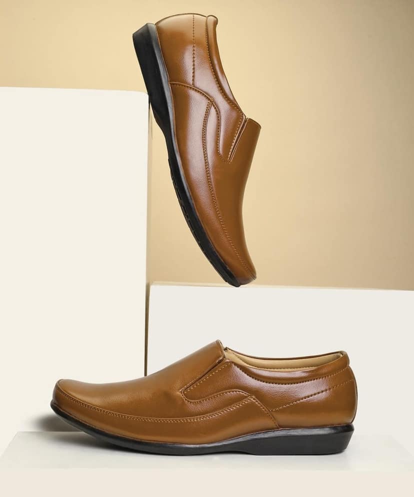 Stylish & Comfortable Cushioned Oxfords