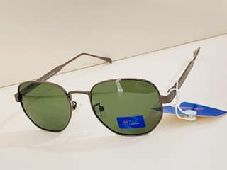 Stylish Brown Sunglasses with Green Tinted Lenses