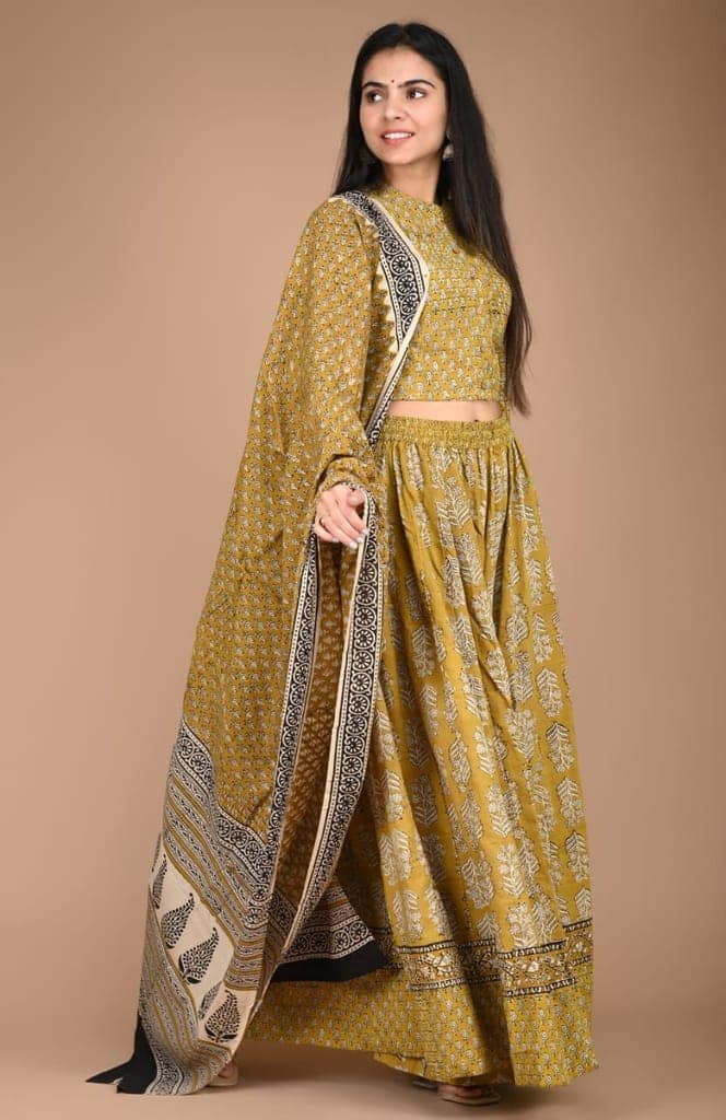Handblock Printed Cotton Green Lehanga And Top With Mulmul Dupatta (Size 34-46)-1361 view 2