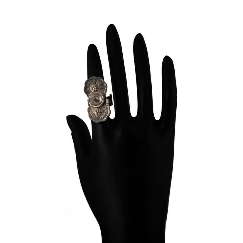 Two Paise Chella Finger Ring