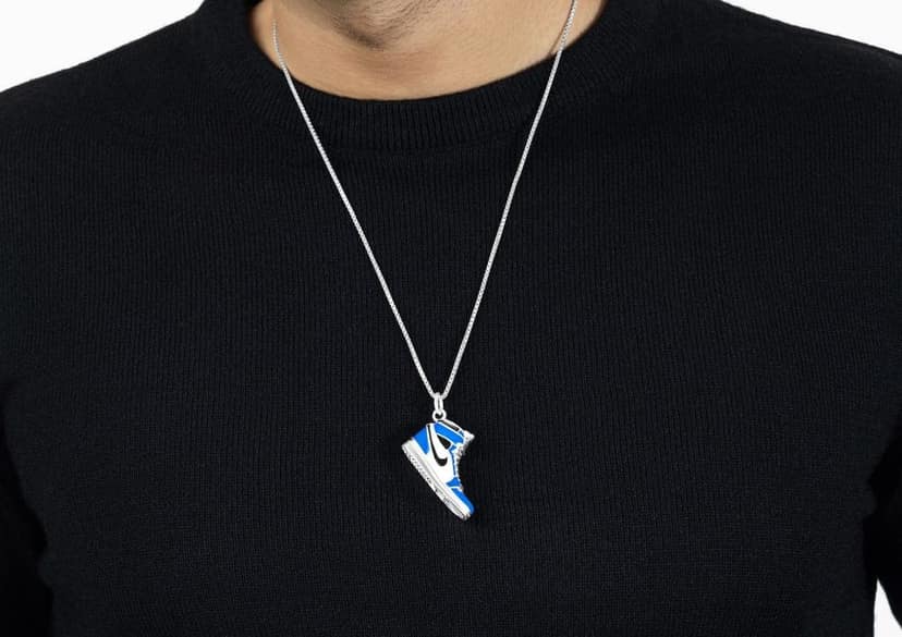 Street Kicks Pendant view 3