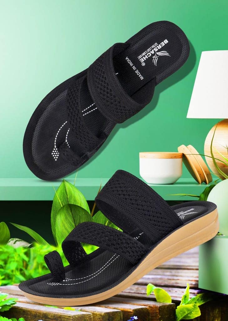 Bersache Extra Soft Classic Casual with Back Strap Regular wear with Ultra Soft & Flexibility Technology Sandal for Women's