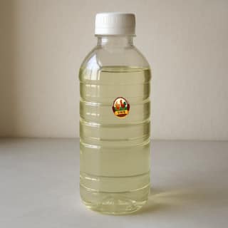 Vanthala Mugi Bhandar's pure coconut oil