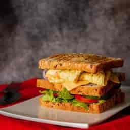 Big Belly Egg Cheese Sandwich [534 Kcal]