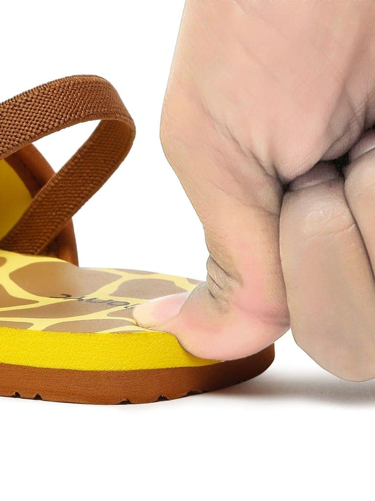 Premium Giraffe Artistic Sliders - Yellow (Unisex) view 7