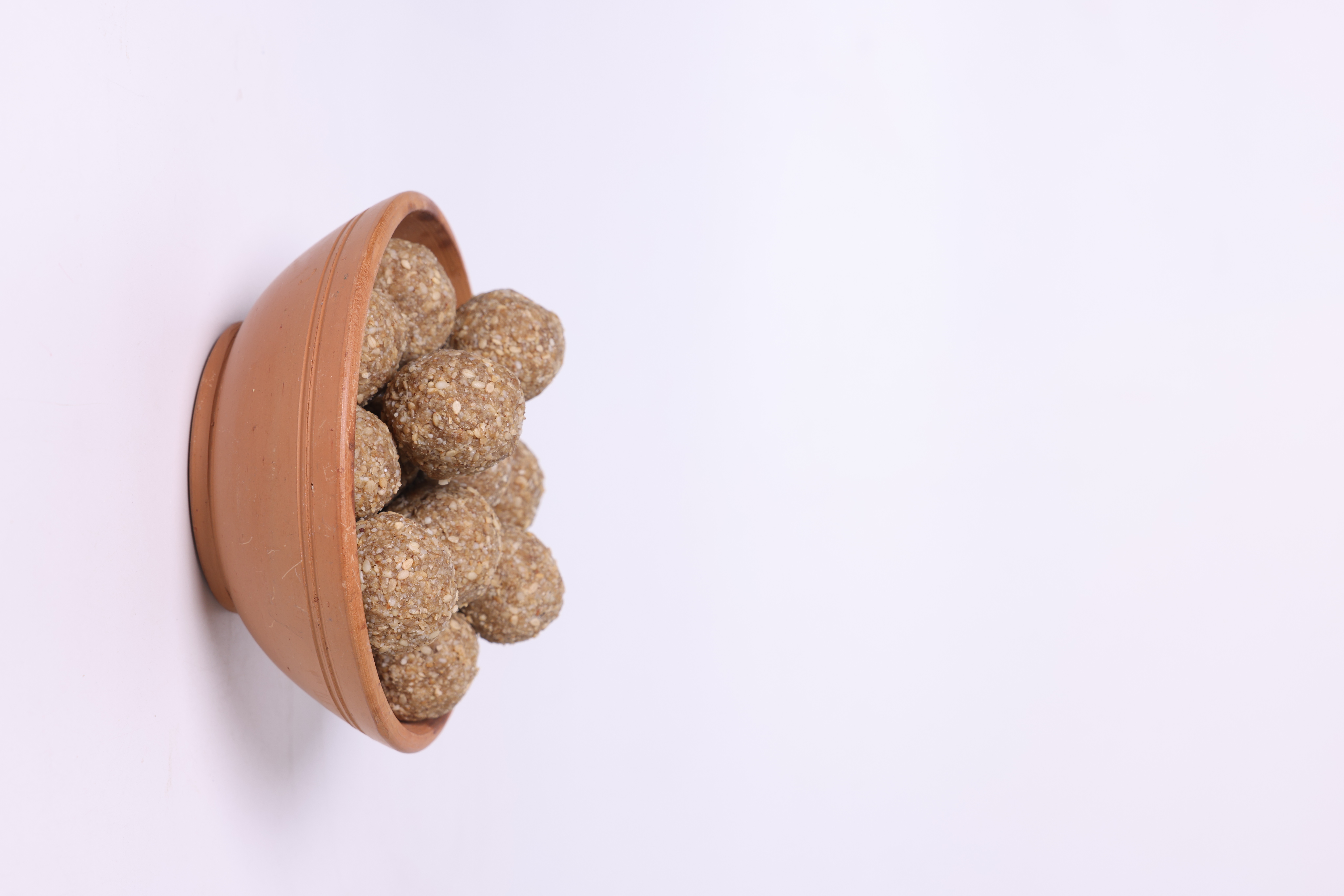 TilGur Ladoo view 3