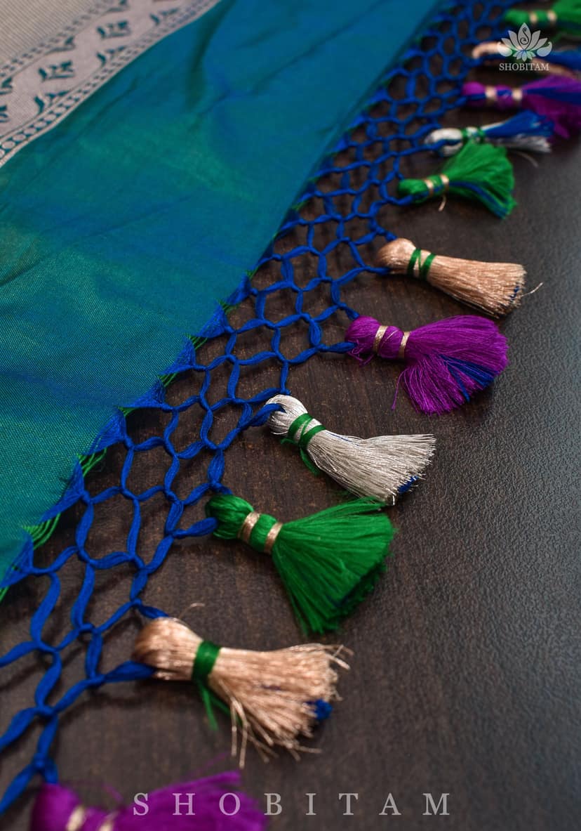 Meenakari Rose Creeper Jaal on Purple Katan Silk Banarasi Saree in Dual tone Blue Green | SILK MARK CERTIFIED view 6