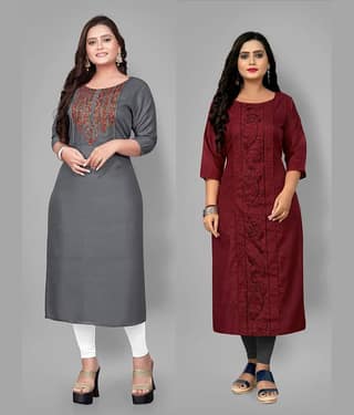 RIAANA Women Cotton Embroidered Straight Kurti ( Black )
