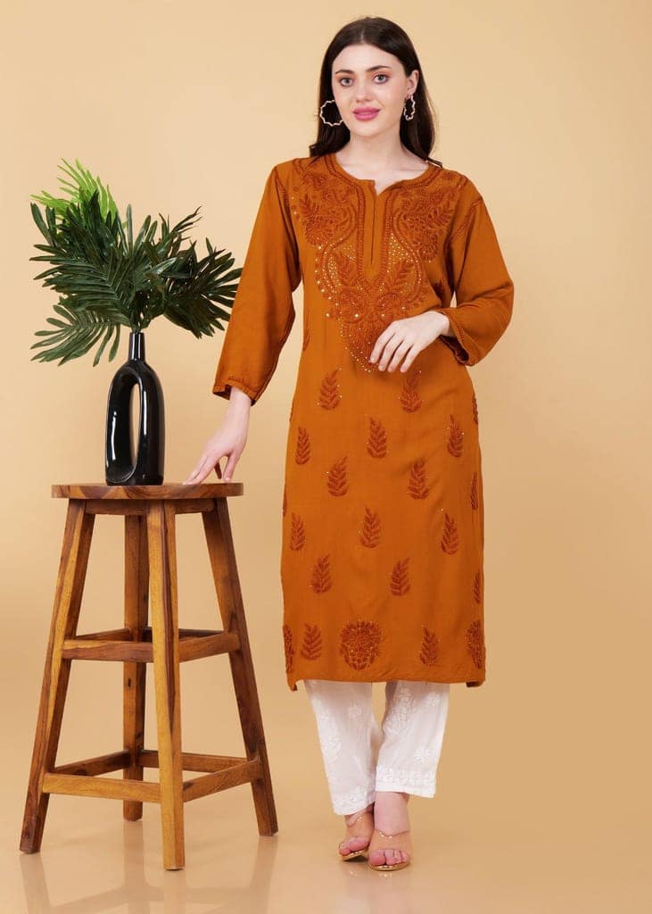 Hand Embroidered Chkankari Silk Pant view 7