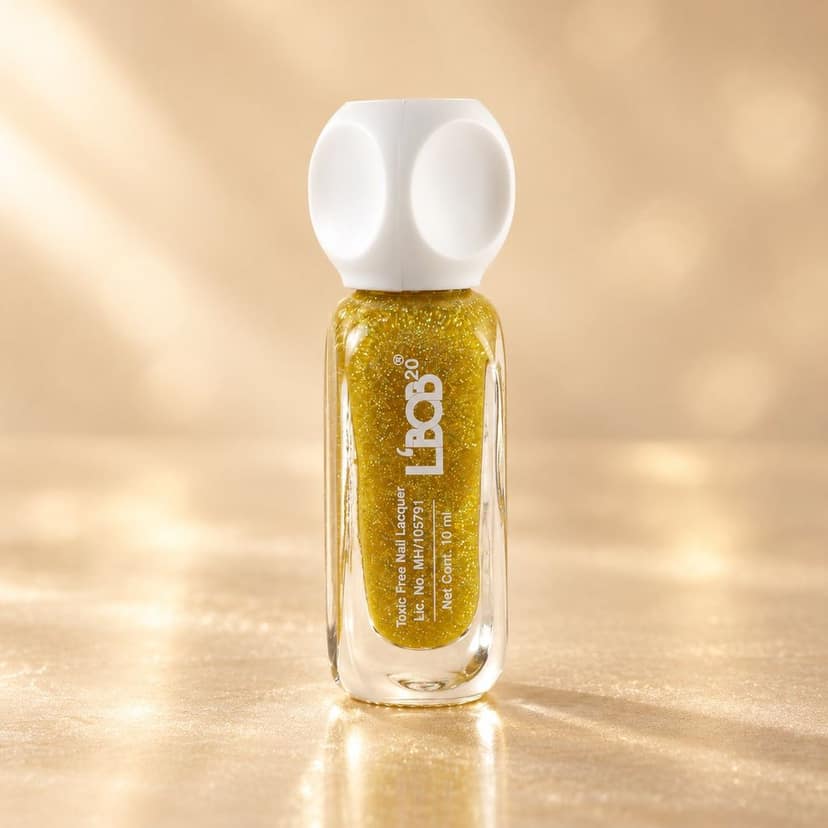 Gold Glitter Colour Nail Polish with Glitter Finish & Brush Applicator (10 ML) view 2