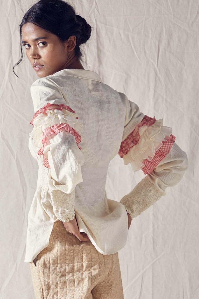 Ruffled Sleeve Shirt In Off White Cotton Khadi Mulmul view 4