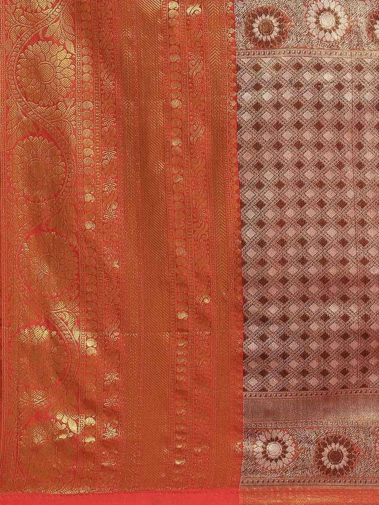 Women's Brocade Soft Silk Zari Woven Saree With Unstiched Blouse Piece view 4