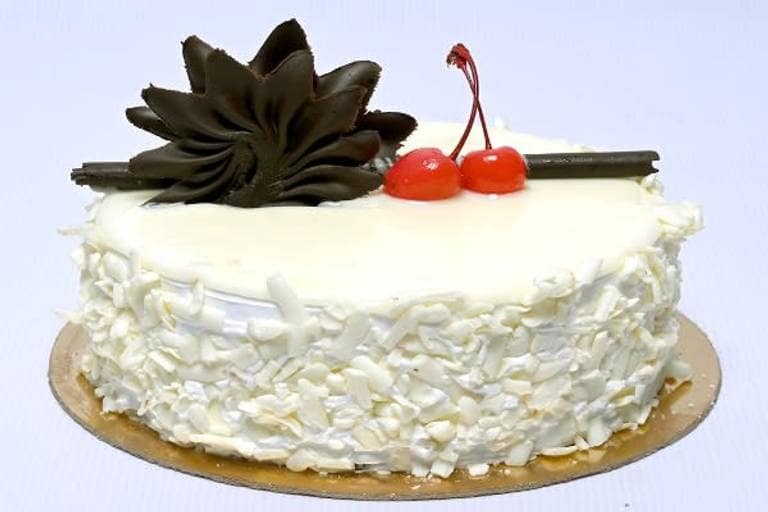 Eggless White Forest Cake