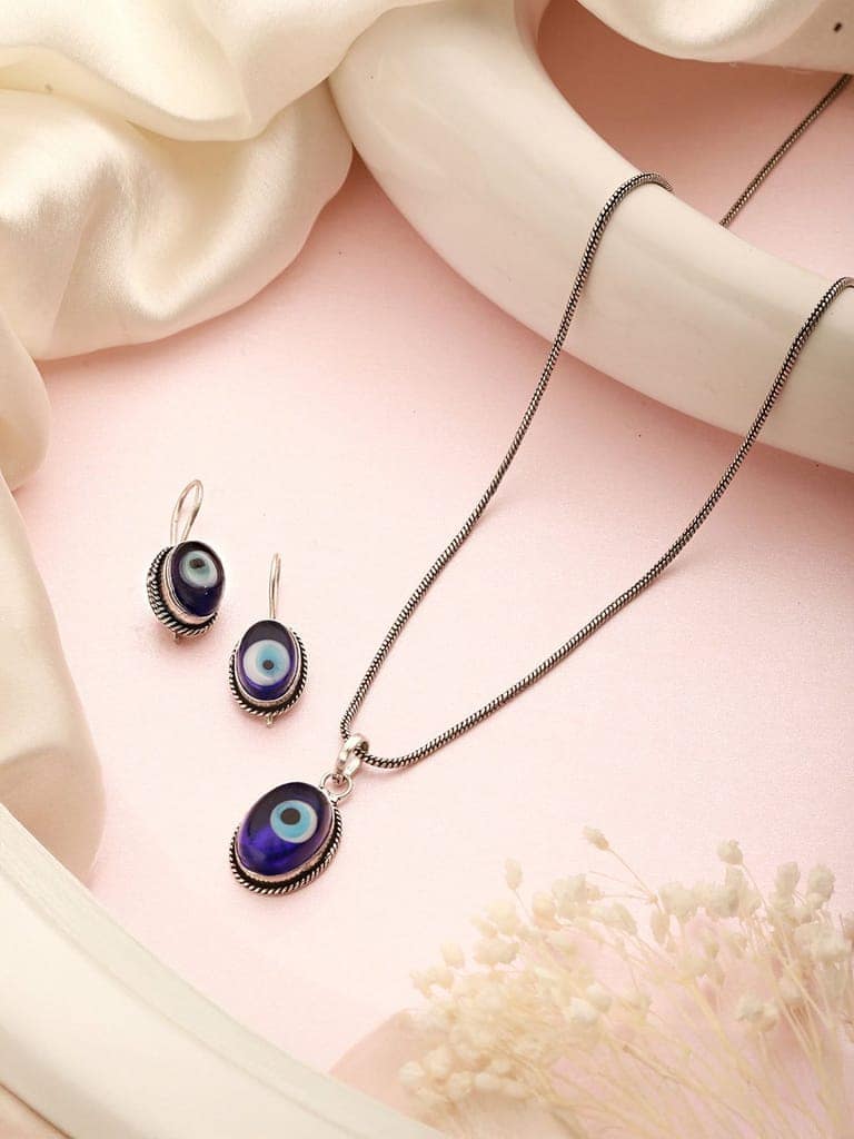 Silver Oxidised Toned Evil Eye Minimal Dailywear Pendant Jewellery Set view 4