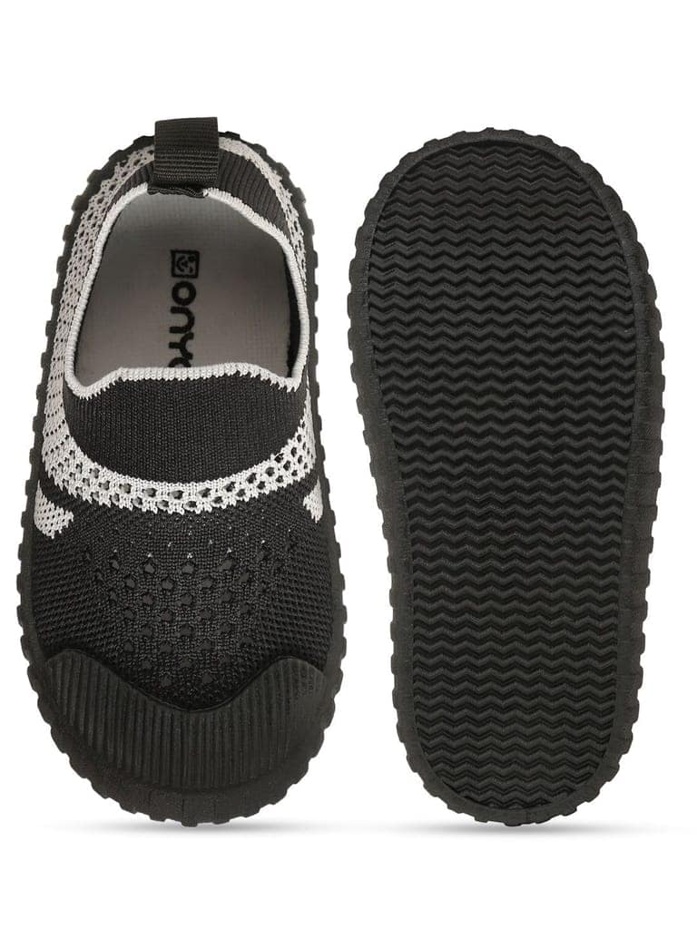 Peppy Toddlers' First Step Shoes - Black (Unisex) view 7