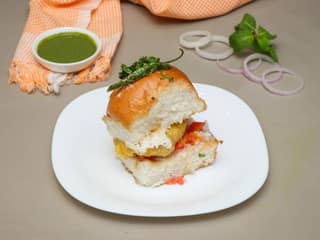 Vada pav