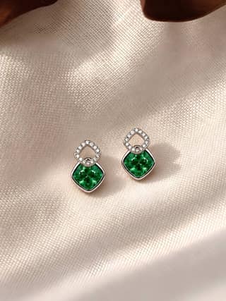 AXORA LIFE 925 Sterling Silver Green Emerald Glow Stud Earrings