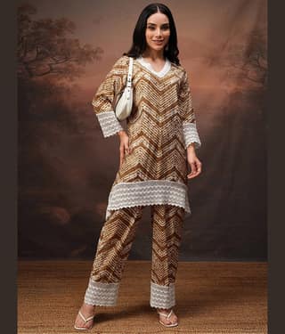 Vishudh Women Top With Palazzos Co-Ord Set ( Coffee )