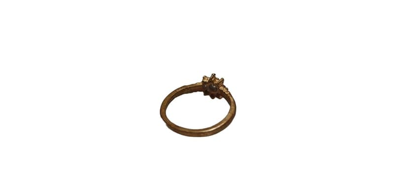 Elegant Floral Design Gold-Plated Ring with Pink and White Stones view 2