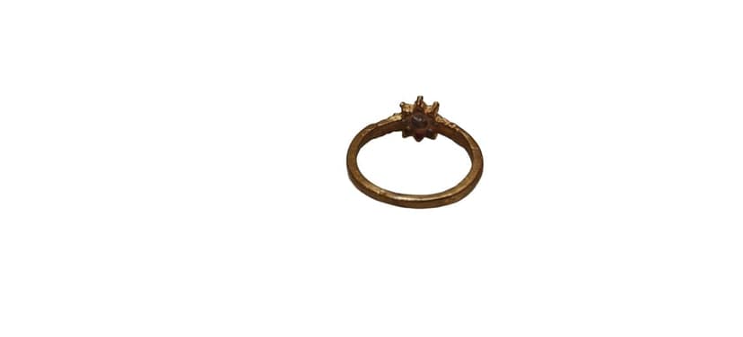 Elegant Floral Design Gold-Plated Ring with Pink and White Stones view 4