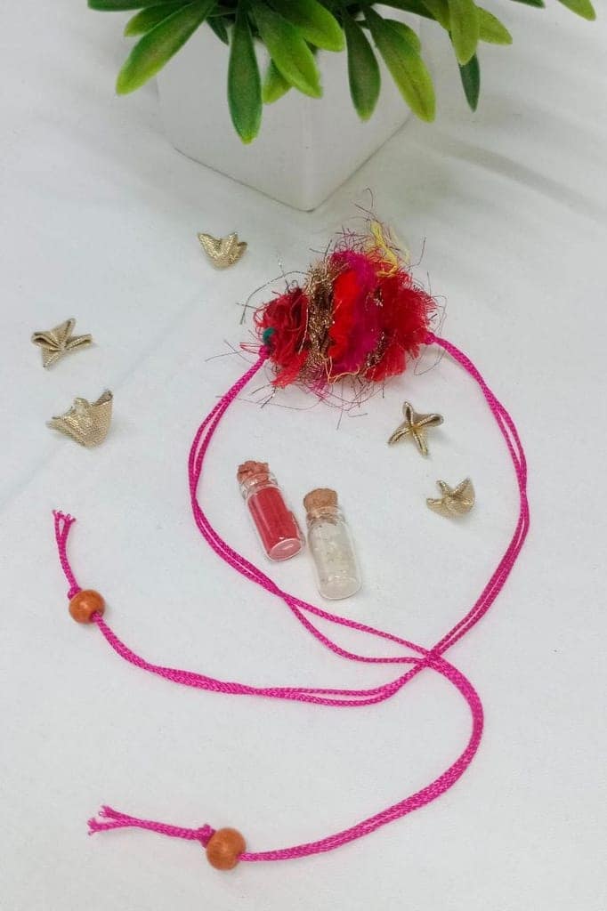 Pavitra Ganth Rakhi view 7