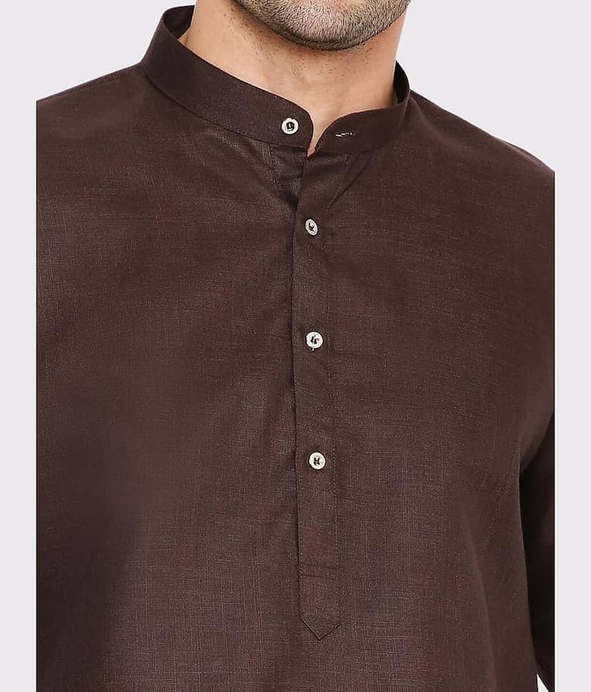 Maharaja Cotton Blend Plain Mandarin Collar Regular Kurta For Men ( Brown ) view 2