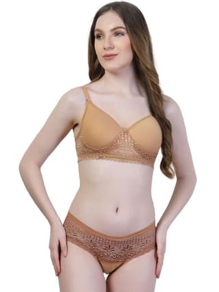 Women�s Designer Lace Lingerie Set | Non-Wired Lightly Padded Full Coverage Bra with Hipster Panty | Soft Fabric, Adjustable Straps, Elegant & Comfortable Innerwear Set