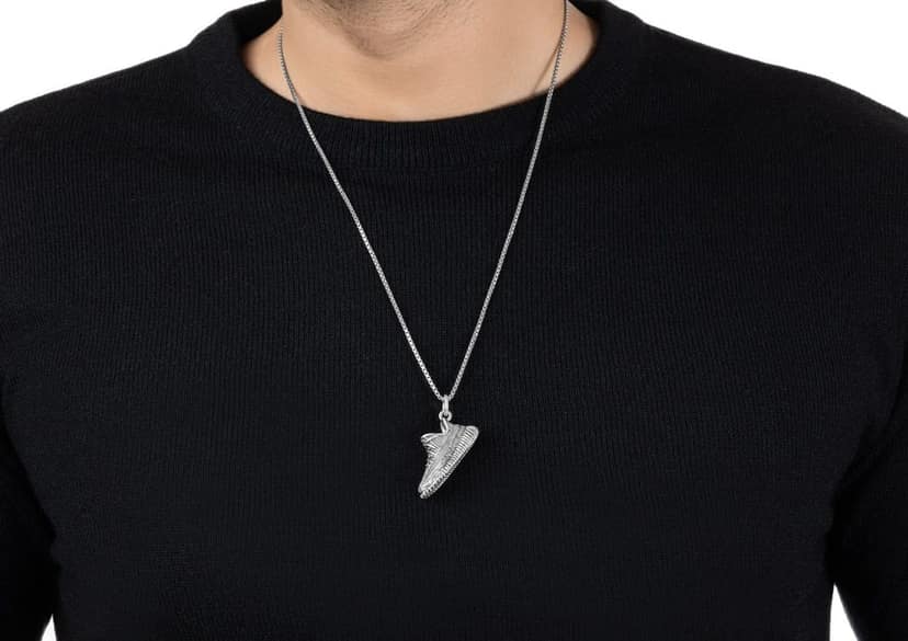 Sneakerhead Pendant view 3