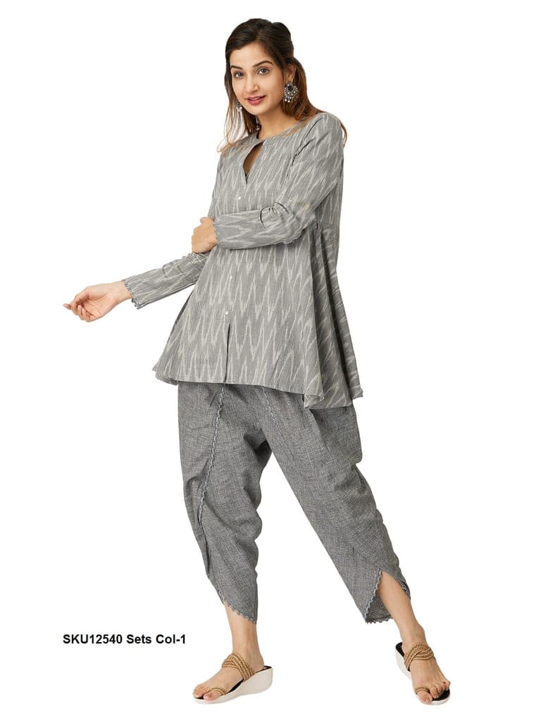 Women's Grey Ikat Print Cotton Tunic with Dhoti Pants Set view 3