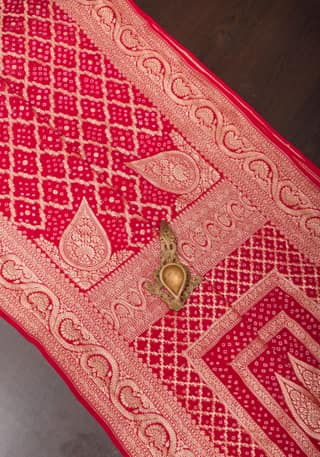 Red Authentic Hand Bandhej Banarasi Silk Georgette Saree with Quatrefoil zari Jaal and Koniya Butis | SILK MARK CERTIFIED