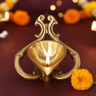 Brass Table Decor Oil Lamp Deepak - Handmade Brass Diya for Home Temple, Height : 2 Inch (BSMAS1161 A)