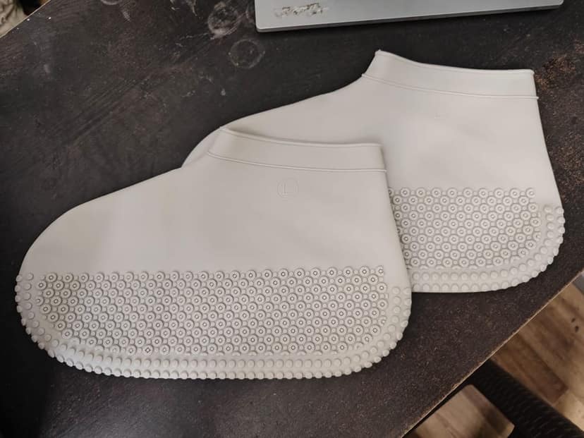 Non-Slip Silicone Rain Reusable Anti skid Waterproof Fordable Boot Shoe Cover (Large Size / 1 Pair / Mix Color) view 8