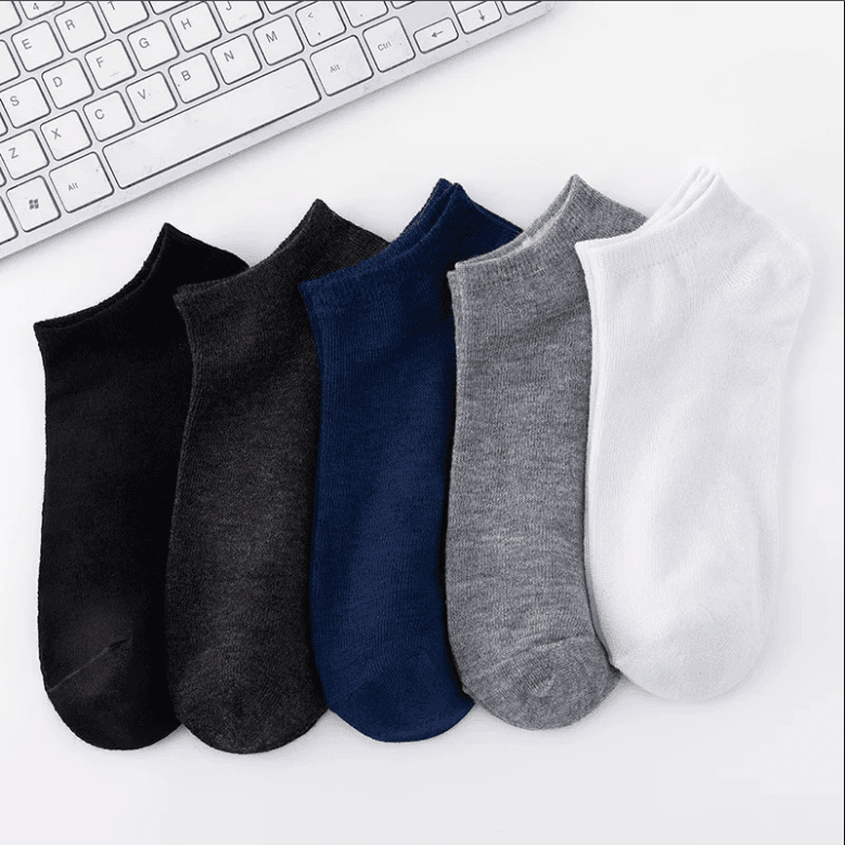 5 Pack Unisex Comfort-Fit Ankle Socks for All, Breathable & Lightweight - Ideal for Sports & Daily Wea