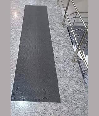 AMRO Beautility Needs - Anti-skid rubber Door Mat ( 150 X 60 cm ) Single - gray