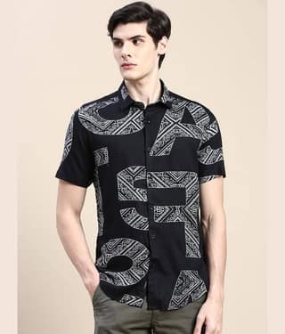 Showoff Cotton Blend Regular Fit Printed Half Sleeves Men's Casual Shirt - Black ( Pack of 1 )