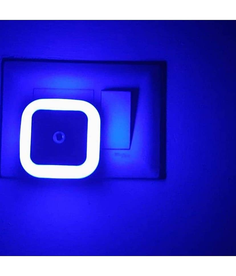 GEEO Attractive Automatic Motion Sensor Light Blue - Pack of 1 view 2