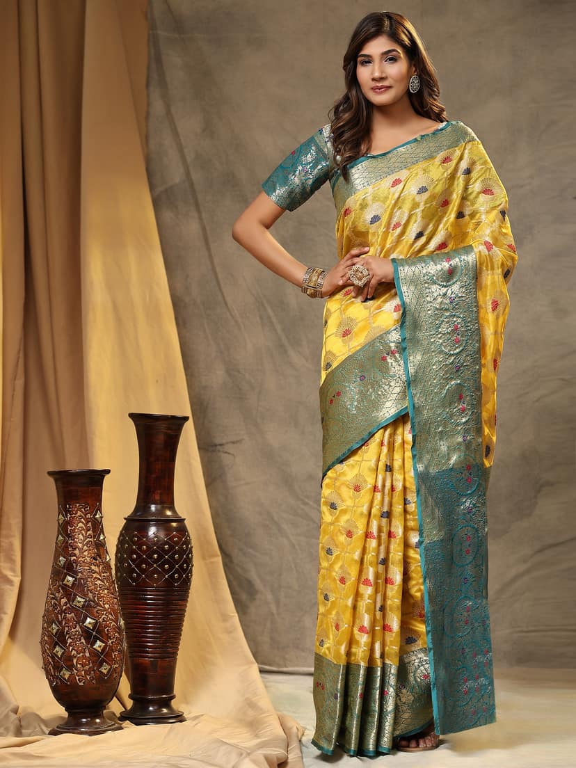 Yavira silk Women's Yellow Handwoven Jacquard Saree