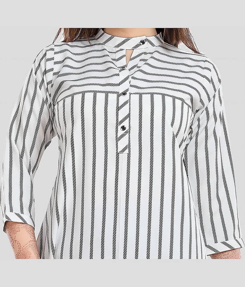 Meher Impex - Navy Blue Crepe Women's Tunic ( Pack of 1 ) view 2