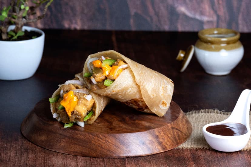 Chilli paneer mini roll