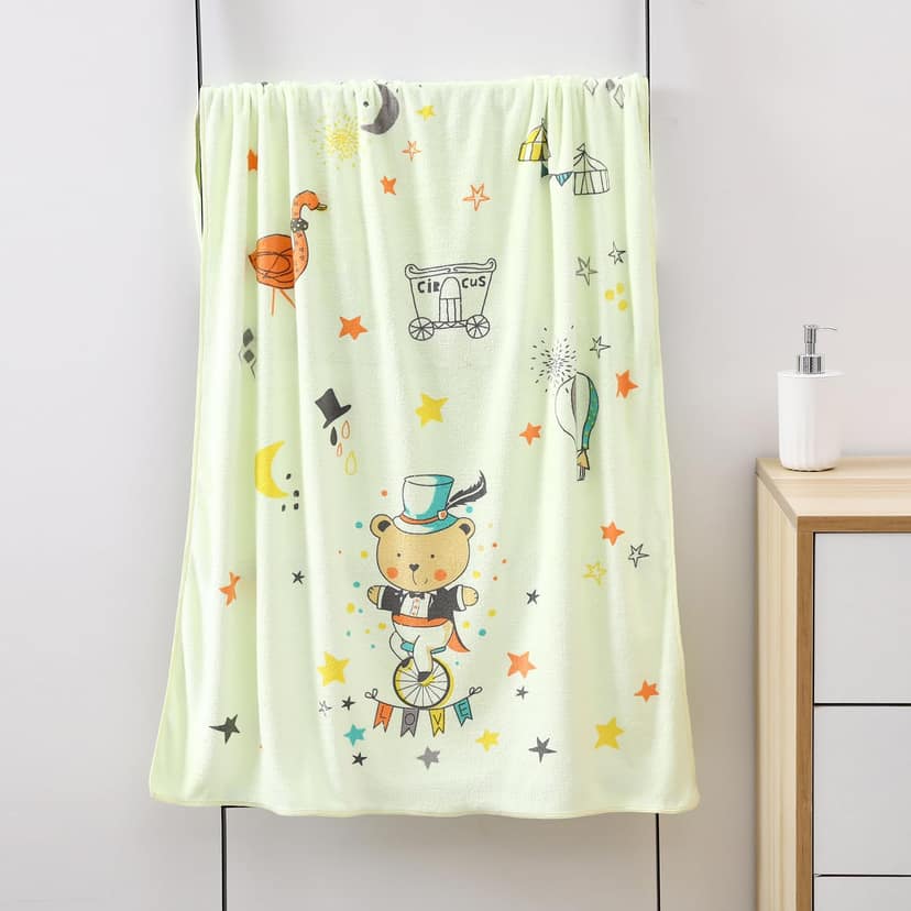 Mee Mee Micro Fiber Baby Bath Towel for New Born | Wash Cloth, Quick Absorbent, Extra Soft Cotton Towels for Kids/Toddlers/Infants/Babies, Pack of 1, Yellow 70X110 CM Mee Mee Micro Fiber Baby Bath Towel for New Born | Wash Cloth, Quick Absorbent, Extra S