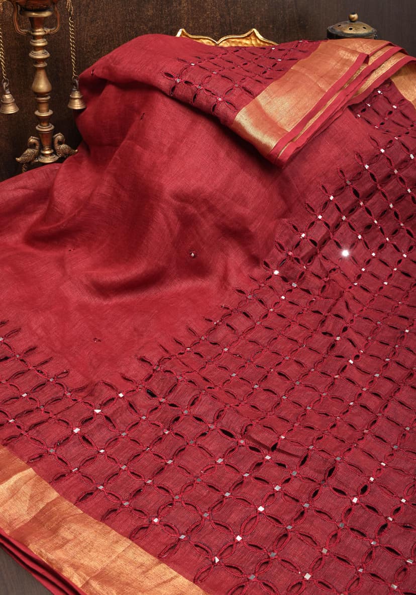 Chudi Design- Linen by Linen Cutwork and Mirrorwork Saree in Deep Red view 2