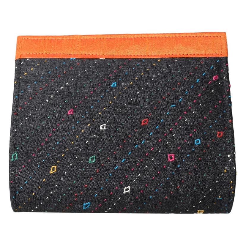 Garvi Gurjari (A Gujarat Govt Enterprise Black Cotton Clutch Bag