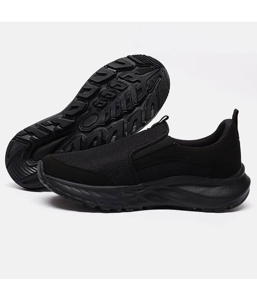 Cult Catalyst Black Men's Sports Running Shoes view 2