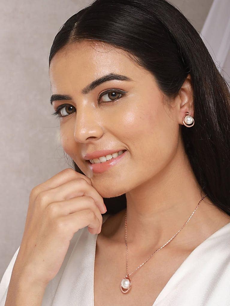 Anti-Tarnish Rose Plated Pearl Beaded Luxe Minimal Pendant jewellery Set