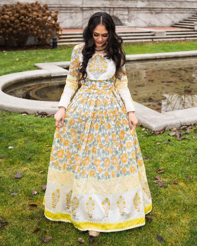 Floral Chanderi Skirt Set by Aagaaz Jaipur view 4