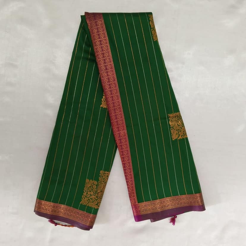 Vairaoosi Soft Silk Saree with Blouse - Green view 2