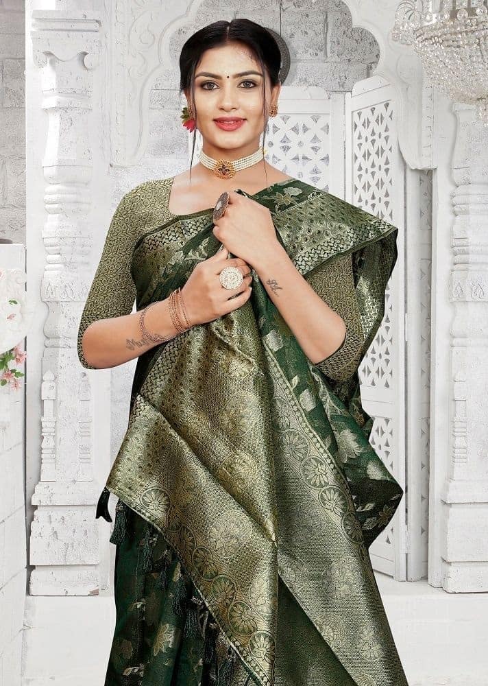 Woven Art Silk Saree in Green view 2