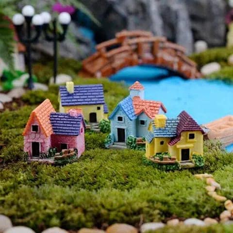 Chocozone Pack of 4 Cute Miniatures Garden Decoration Gifts for Kids & Girlfriend (House) view 2