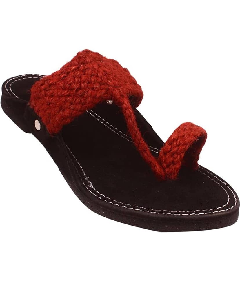rajeraj Red Men's Kolhapuris